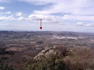 Figura 2 – O sítio da Terronha do Pinhovelo visto da Fraga dos Corvos