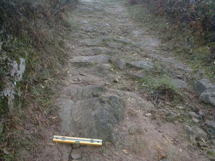 Foto 13 – outro aspecto da calçada do caminho do Bugio – Argana